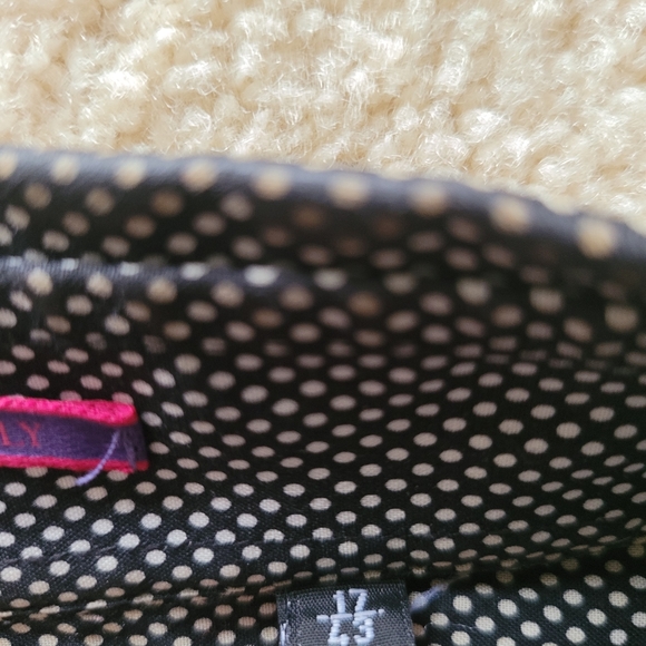 Paul Smith Button-Up Size 17 - Picture 4 of 7